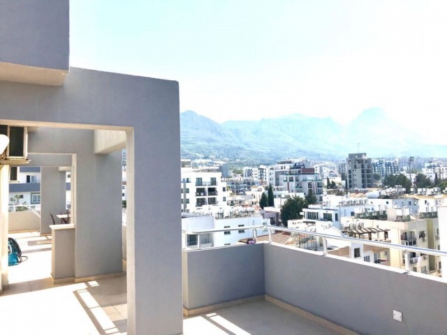 KKTC GİRNE'NİN KALBİNDE KİRALIK FULL EŞYALI 1+1 PENTHOUSE