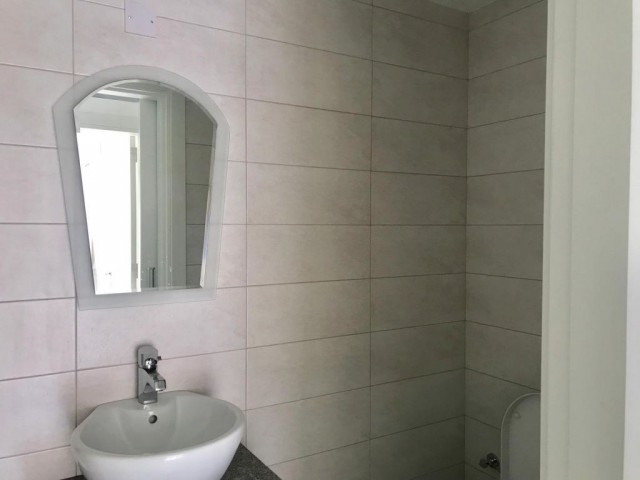 Flat To Rent in Girne Merkez, Kyrenia