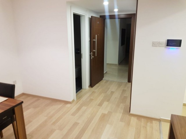 KKTC GİRNE MERKEZDE KİRALIK FULL EŞYALI 2+1 MODERN DAİRE