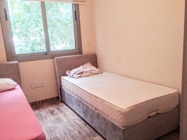 Flat To Rent in Karaoğlanoğlu, Kyrenia