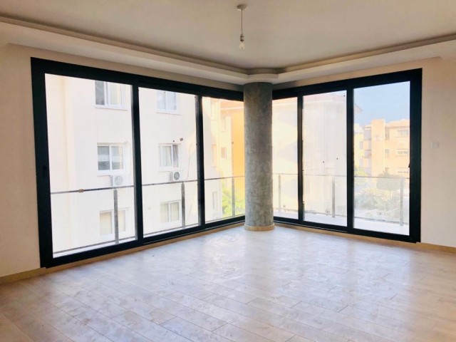 3 + 1 APARTMENTS FOR SALE IN THE CENTER OF KYRENIA IN THE TRNC ** 