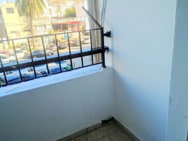 Flat To Rent in Girne Merkez, Kyrenia