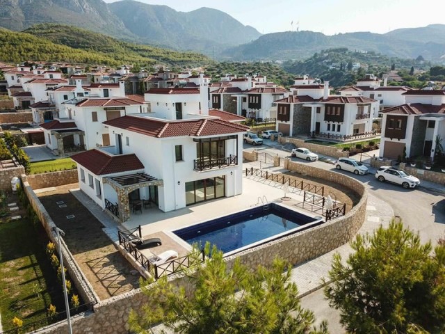 Villa To Rent in Bellapais, Kyrenia