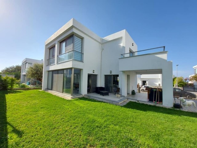 Villa For Sale in Edremit, Kyrenia