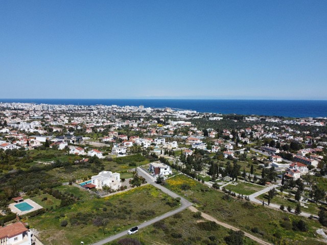 kktc girne bellapais bölgesinde satılık türk tapulu arsalar 