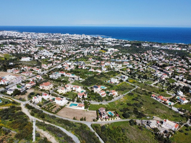 bellapais esk okul bölgesinde satılık modern projesi hazır türk tapulu Arsa!