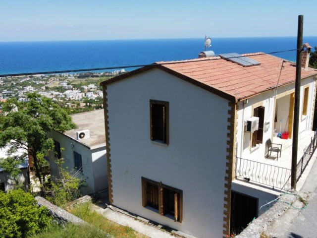 DETACHED HOUSE FOR SALE WITH WONDERFUL MOUNTAIN AND SEA VIEWS IN LAPTA BAŞPINAR! ** 