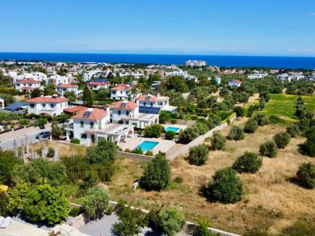 LOTS FOR SALE WITH WONDERFUL MOUNTAIN AND SEA VIEWS IN KYRENIA OZ Decoy! ** 