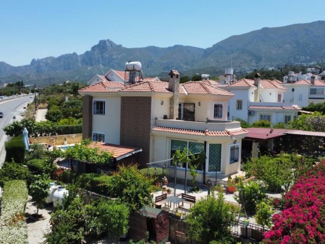 LUXURY VILLA WITH POOL FOR SALE WITH SEA VIEW THAT DOES NOT CLOSE THE WAY ON THE RING ROAD IN KYRENIA! ** 