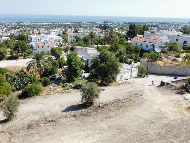 LAND WITH TURKISH TITLE FOR SALE IN KYRENIA OZANKOY (4313M2)! ** 