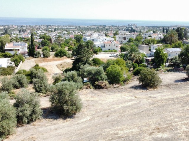 LAND WITH TURKISH TITLE FOR SALE IN KYRENIA OZANKOY (4313M2)! ** 