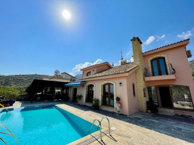 PRIVATE VILLA WITH BREATHTAKING UNINTERRUPTED SEA AND MOUNTAIN VIEWS! ** 