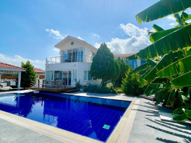 DUPLEX-VILLA ZU VERMIETEN IN CHATALKÖY! ** 