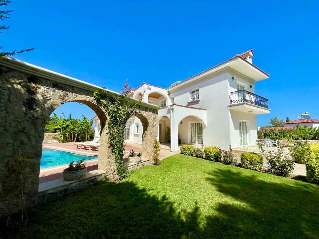 Very special 3 + 2 Villas for Sale in Kyrenia Bellapais Region! ** 