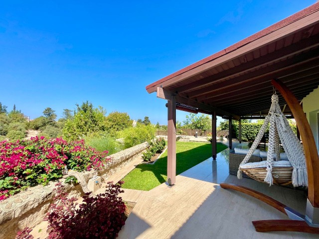 3 + 2 Villa zum Verkauf in Kyrenia Bellapais! ** 