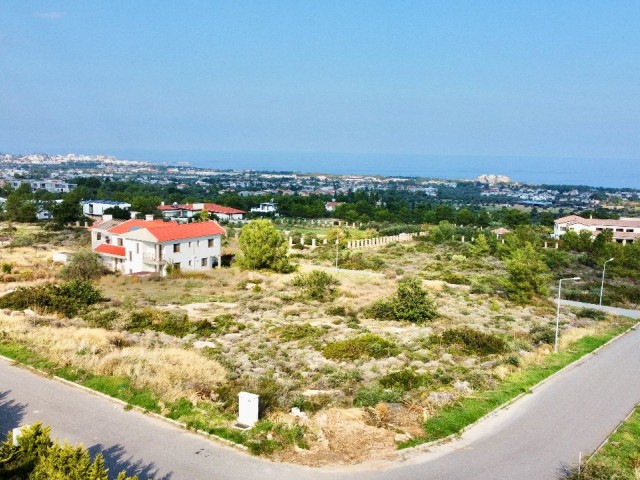 Residential Zoned Plot For Sale in Ozanköy, Kyrenia