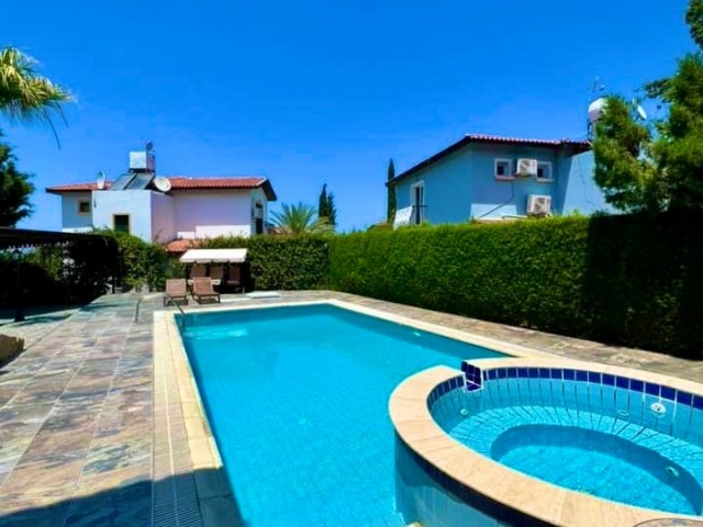 Villa For Sale in Çatalköy, Kyrenia