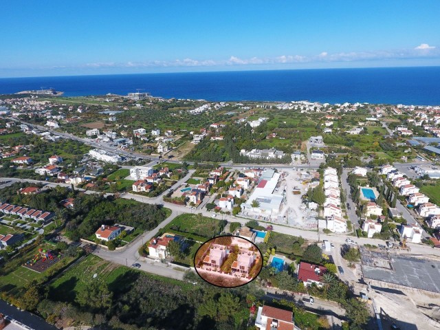 TÜRKISCHE URKUNDE VILLEN MIT BLICK IN GİRNE ÇATALKÖY ZU VERKAUFEN!