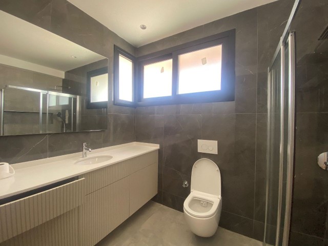 4+1 LUXUSVILLA MIT POOL ZU VERKAUFEN IN ÇATALKÖY, GIRNE, WENIGE ENTFERNUNG ZUM MEER!!!