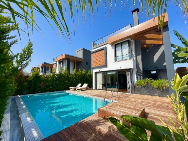 Magnificently decorated Luxury Villa in Çatalköy, Kyrenia!