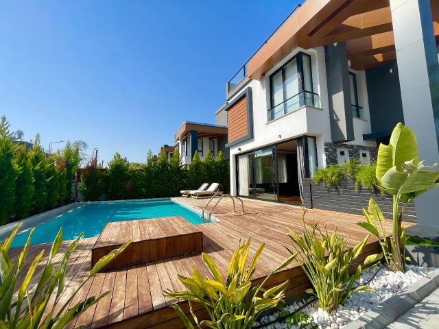 Magnificently decorated Luxury Villa in Çatalköy, Kyrenia!