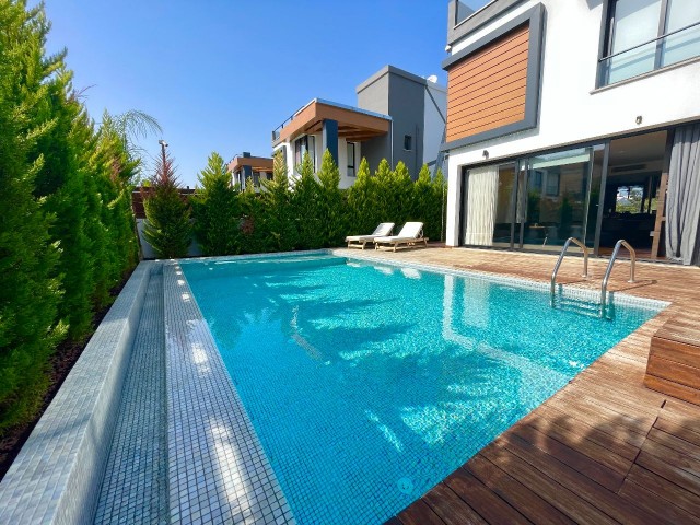 Magnificently decorated Luxury Villa in Çatalköy, Kyrenia!