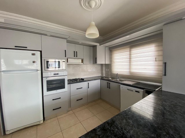 3+1 FLAT FOR SALE IN KYRENIA CENTER