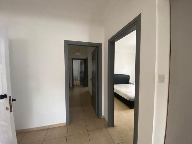 3+1 FLAT FOR SALE IN KYRENIA CENTER