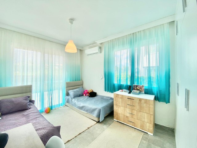 1+1 SPACIOUS FLAT FOR SALE IN GIRNE KARAOĞLANOĞLU AREA!