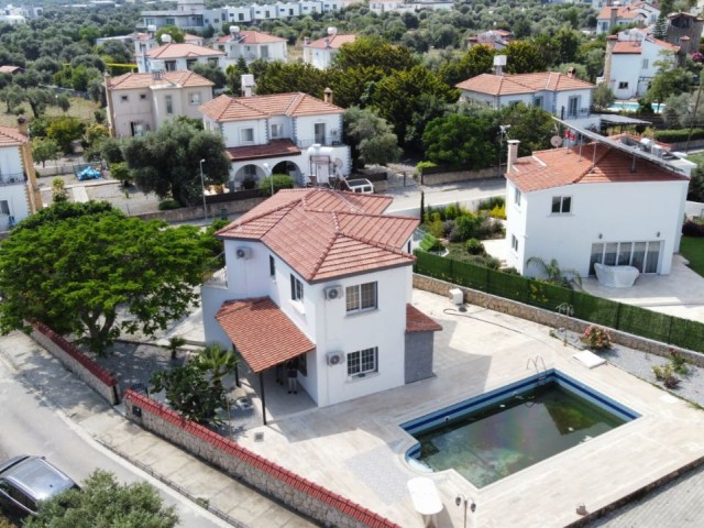 4+1 Detached Villa with Private Swimming Pool in a Large Detached Garden for Sale in Ozanköy..