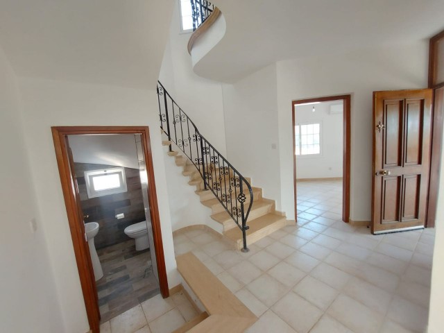 4+1 Detached Villa with Private Swimming Pool in a Large Detached Garden for Sale in Ozanköy..