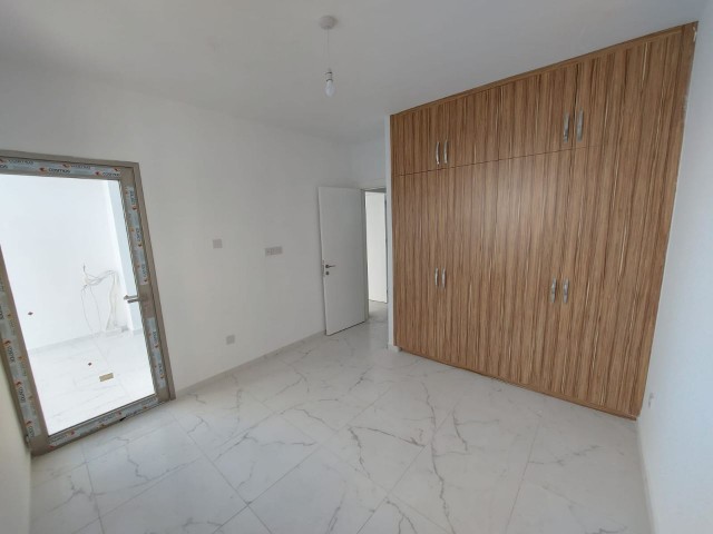 New 2+1 Flats Ready to Move in a Central Location in Kyrenia / Alsancak..