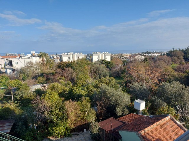 Girne / Alsancak'ta Merkezi Konumda Taşınmaya Hazır Sıfır 2+1 Daireler..