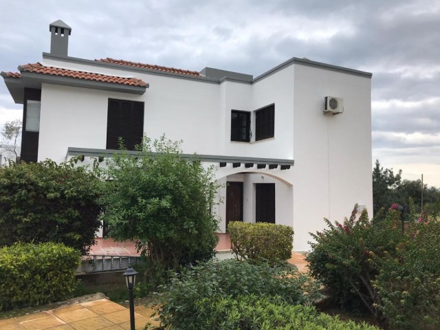 Villa To Rent in Bellapais, Kyrenia