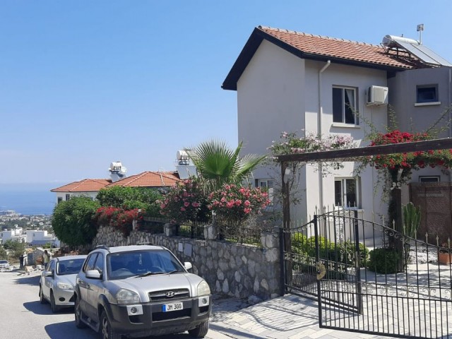 A VILLA FOR SALE with A Detached Pool in Kyrenia Çatalkoy with Plenty of Extras ** 