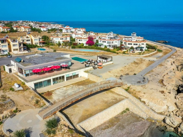 IMMOBILIEN ZUM VERKAUF IN KYRENIA LAPTA AM MEER ** 