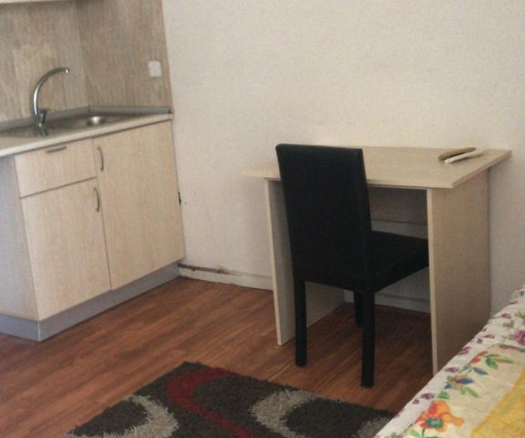 Flat To Rent in Aşağı Girne, Kyrenia