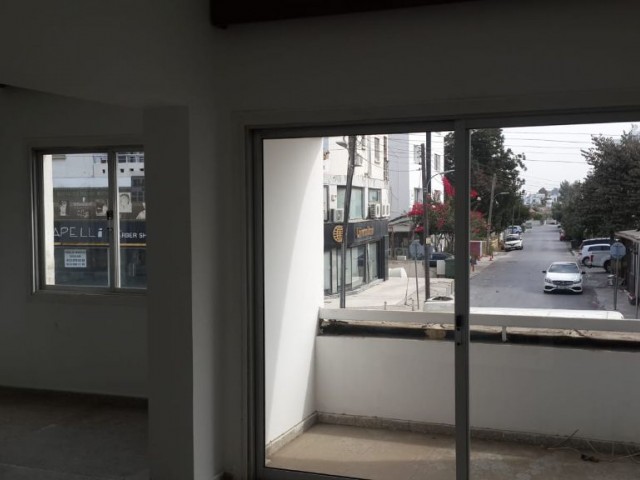 Office To Rent in Küçük Kaymaklı, Nicosia