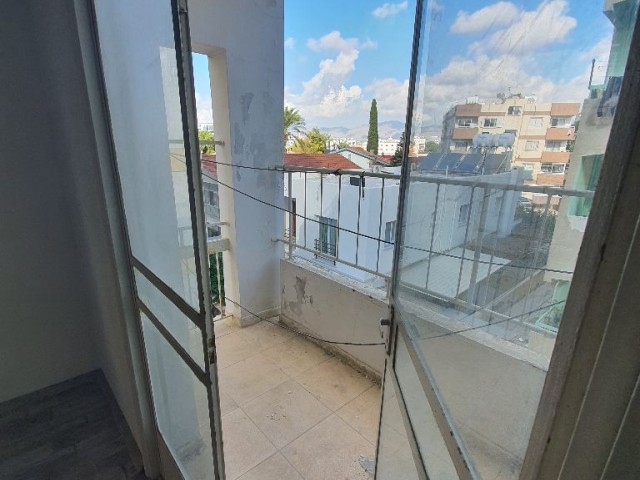 Flat To Rent in Köşklüçiftlik, Nicosia