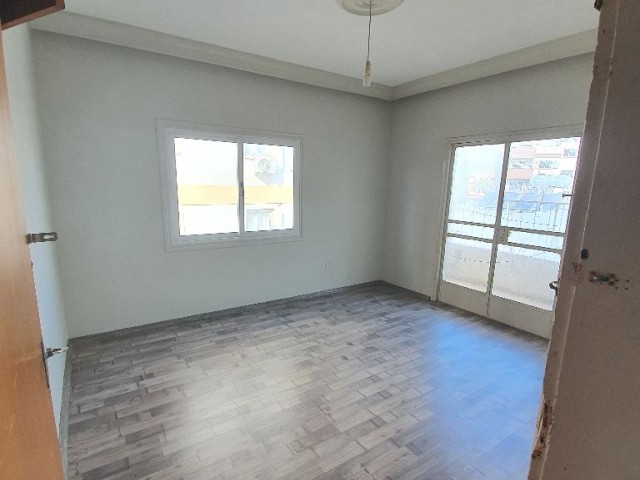 Flat To Rent in Köşklüçiftlik, Nicosia