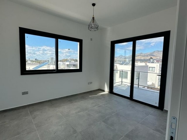 LEFKOŞA MİNARELİKÖY'DE SIFIR LÜX APARTMAN DAİRELERİ