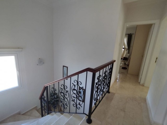 Villa for sale in Kyrenia Alsancak