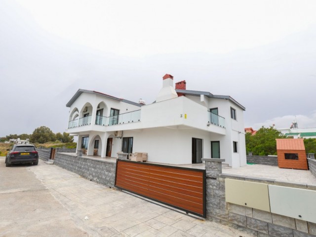 5+2 LUXURY VILLA FOR DAILY RENTAL