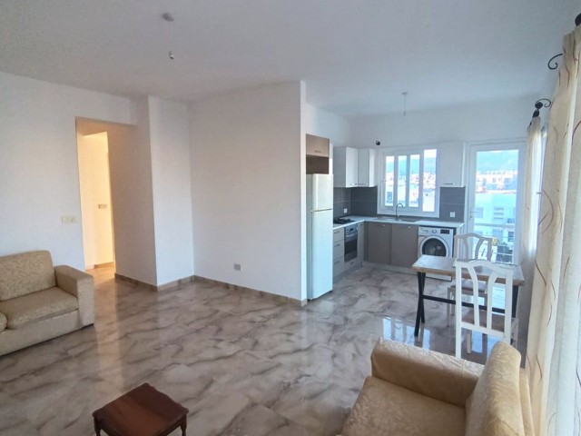 PENTHOUSE ZU VERMIETEN GÖNYELİ/NICOSIA/TRNC