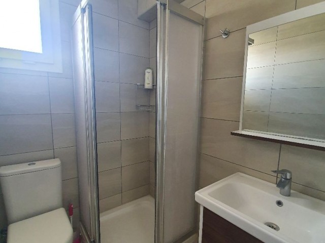 PENTHOUSE ZU VERMIETEN GÖNYELİ/NICOSIA/TRNC