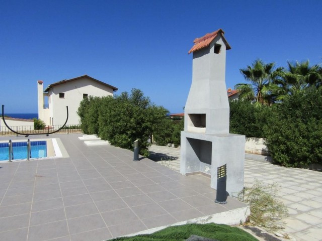 4 Bedroom Villa with Sea Views - Fully Furnished Key Ready To Move In