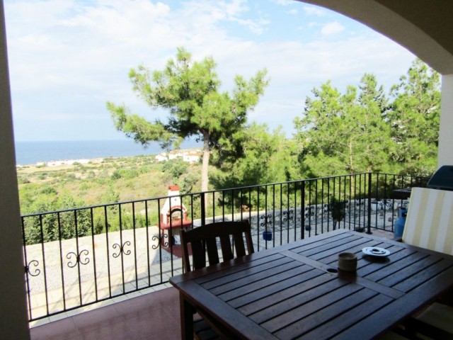 REDUCED Spectacular Views From Beautiful 3 Bedroom Stone Bungalow