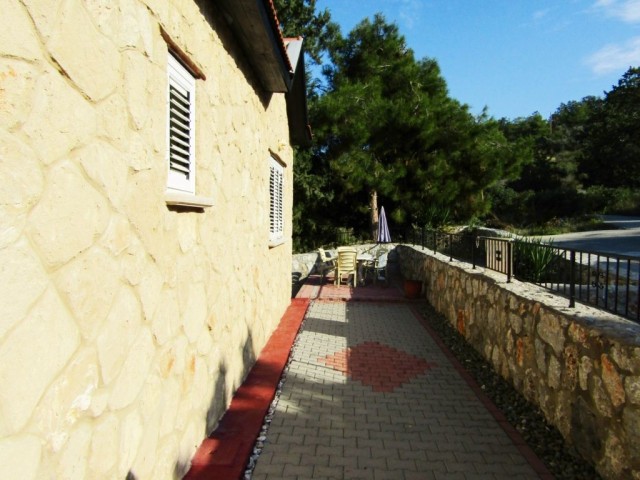 خانه ییلاقی برای فروش in Esentepe, گیرنه