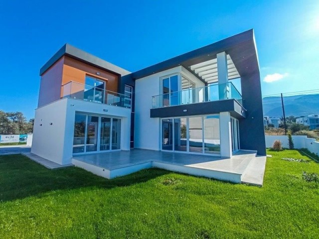 4 Yatak Odalı Modern Villa ** 