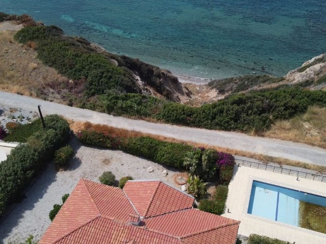 Frontline 4 Bed Villa With Sea And Sunset Views